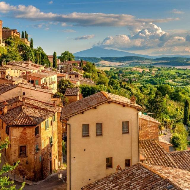 Wine tasting in Tuscany 🍷