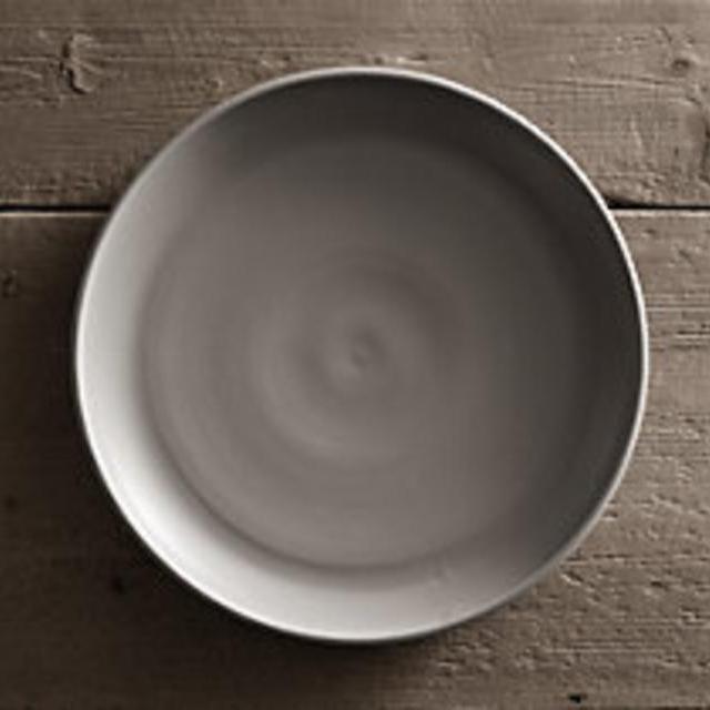 Wheeler Pottery Dinner Plate in Grey