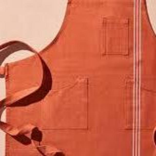 Five Two Ultimate Apron