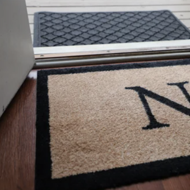 B Doormat