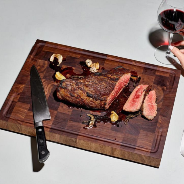 SNOWE End-Grain Cutting Board