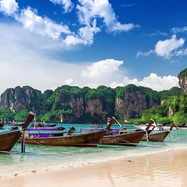 Honeymoon Spontaneity