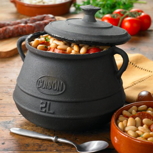 Olla de Hierro – Traditional Stew Pot