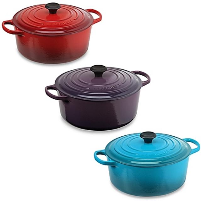 Le Creuset® Signature 7.25 qt. Round Dutch Oven - Flame color