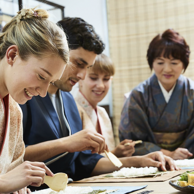 Sushi Making Class in Tokyo