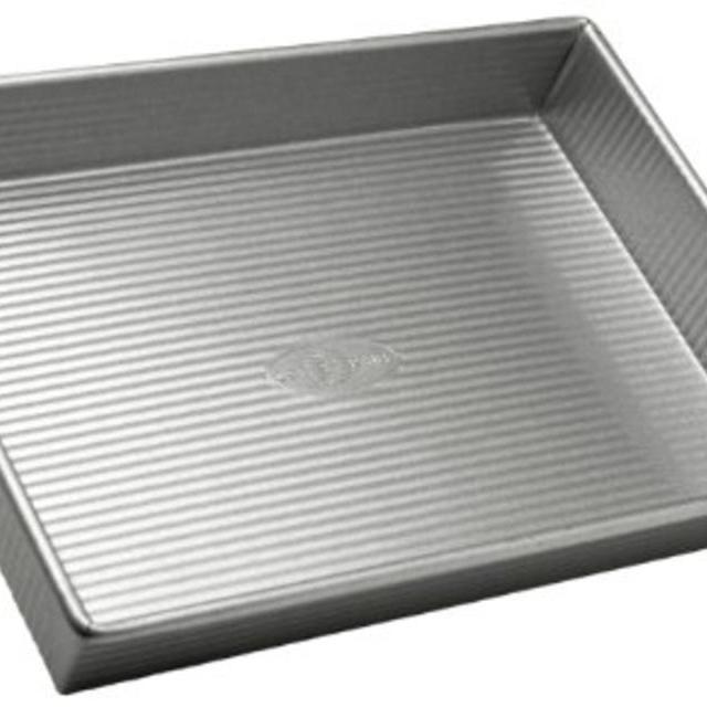 USA Pan Bakeware Aluminized Steel 13 x 9 x 2.25 Inch Rectangular Cake Pan