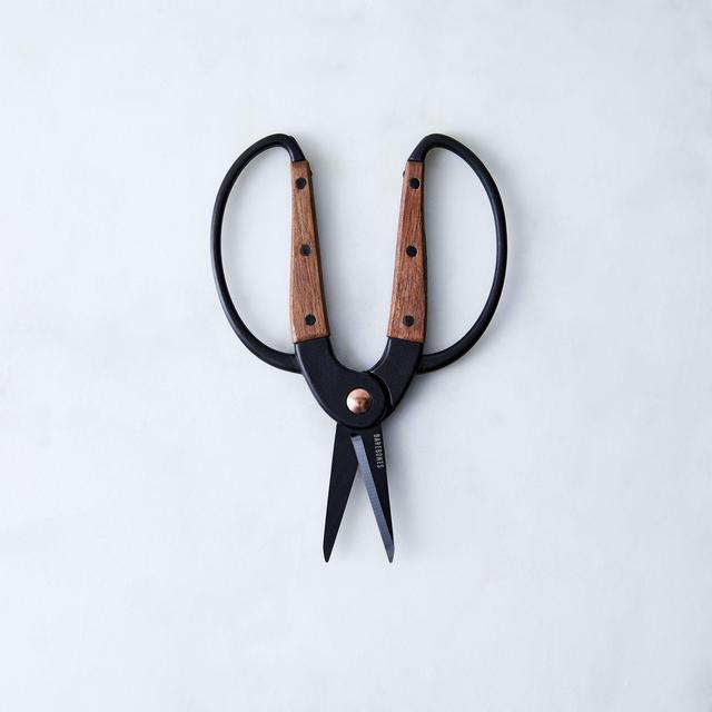 Small Walnut Garden Scissors