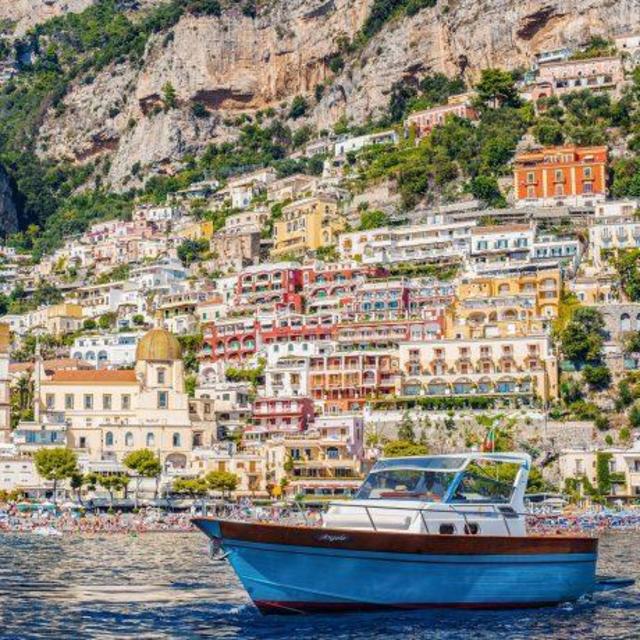 Honeymooning in Italy - Private Boat Tour