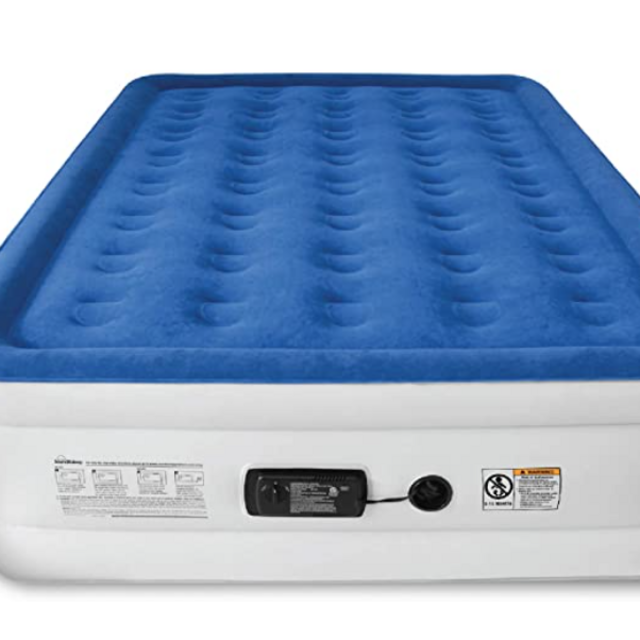 SoundAsleep Dream Series Air Mattress with ComfortCoil Technology & Internal High Capacity Pump - Queen Size
