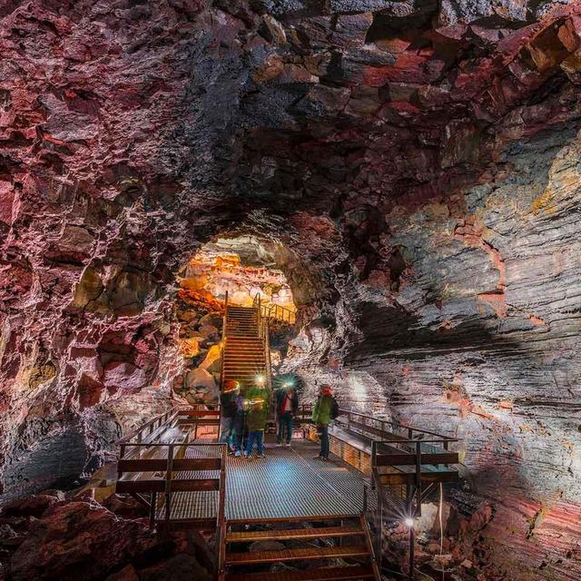 Lava Tunnel Tour
