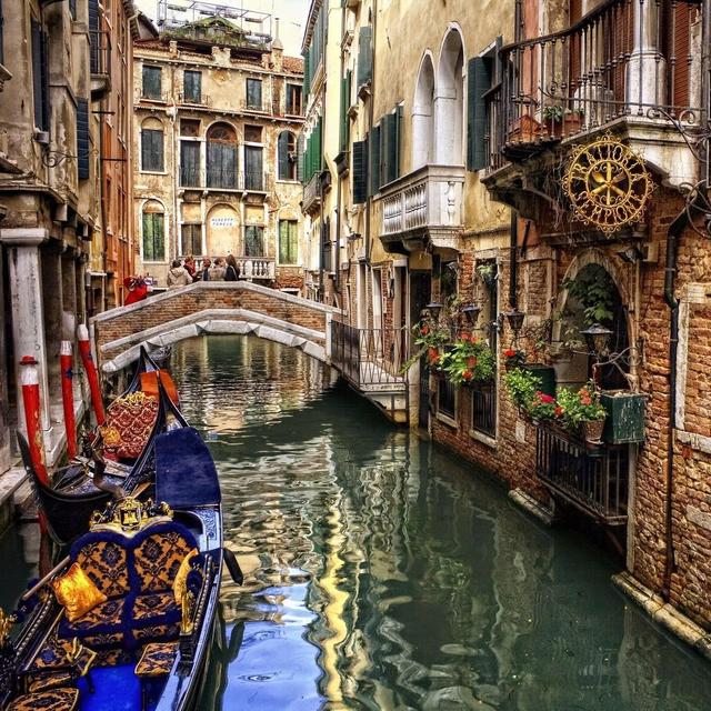 City Tour - Venice Gondola Ride