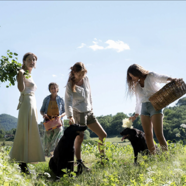 Lakeside picnic at Reschio Estate