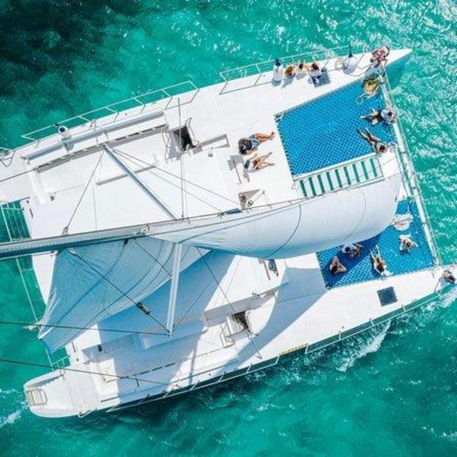 Aruba Champagne Breakfast and Lunch Cruise with Snorkeling