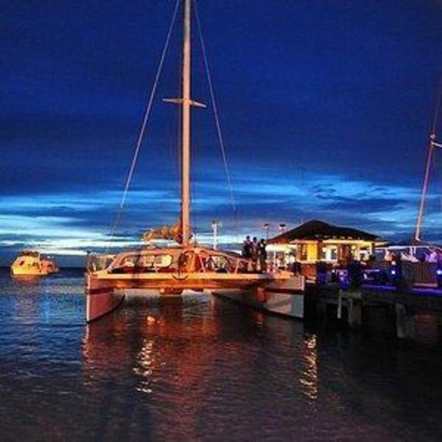 Luxury Wine and Dine Dinner Sail