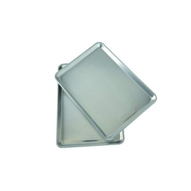 Nordic Ware Natural Aluminum Commercial Baker's Half Sheet (2 Pack), Silver