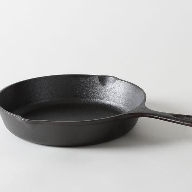 Lodge Round 9" Cast Iron Skillet