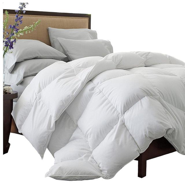 Superior Solid White Down Alternative Comforter, Duvet Insert, Medium Weight for All Season, Fluffy, Warm, Soft & Hypoallergenic - Full/Queen Bed