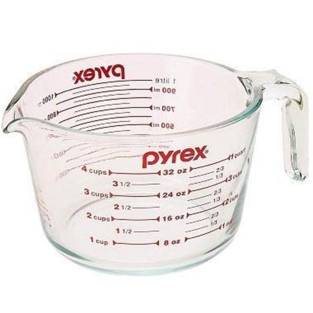 Pyrex Measuring 4 Cup (32 Oz) Glass, Clear, Red