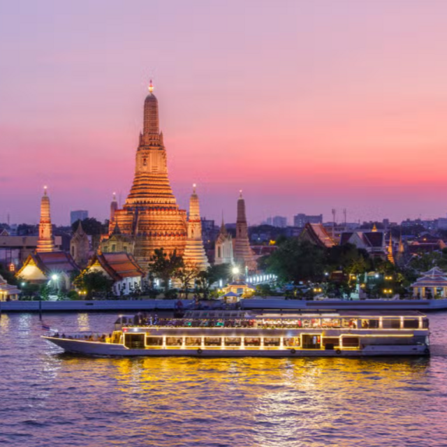 Crucero con Cena por el Río Chao Phraya