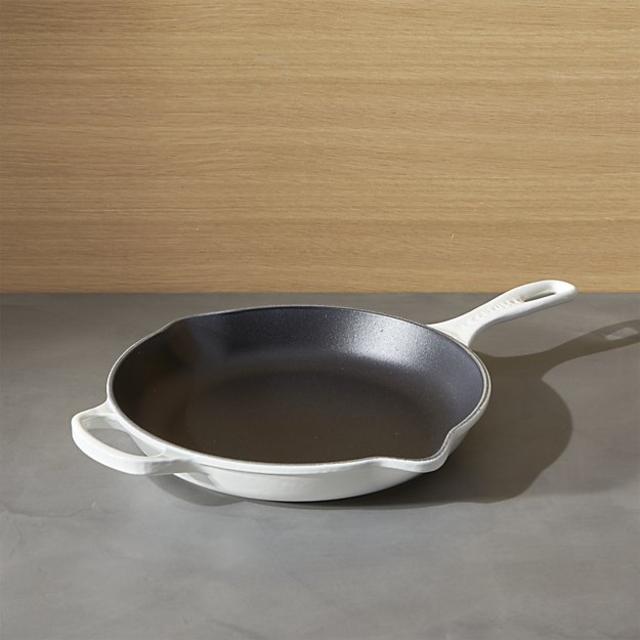 Le Creuset ® Signature 10" White Skillet