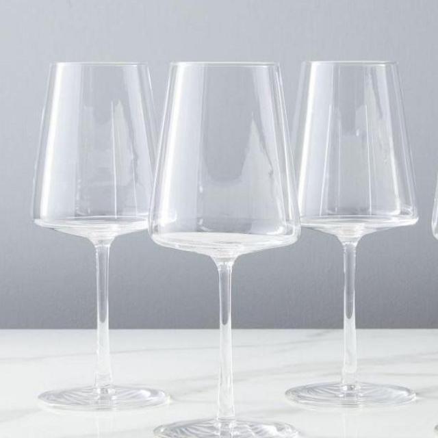 Horizon Collection, White Wine with Stem, Set of 4, Clear