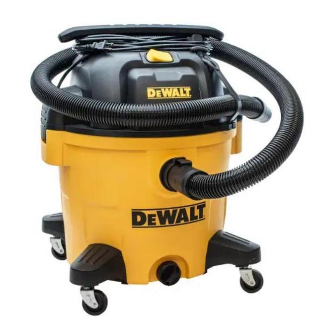 DEWALT 9-Gallon Corded Portable Wet/Dry Shop Vacuum at Lowes.com