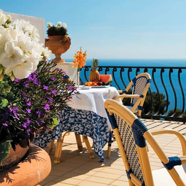 Poolside lunch at Hotel Scalinatella in Capri