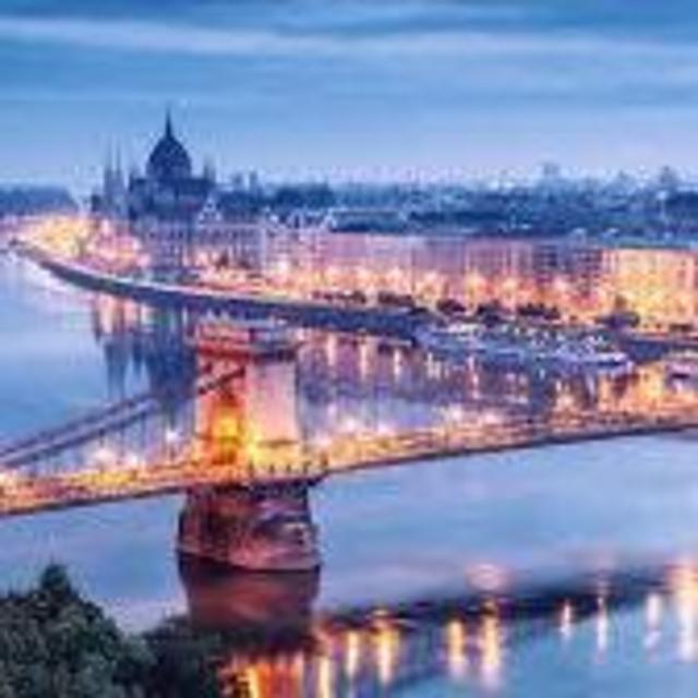 Honeymoon - Budapest City Tour