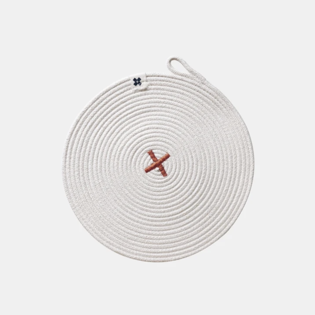 Rope X Trivet (Rust)