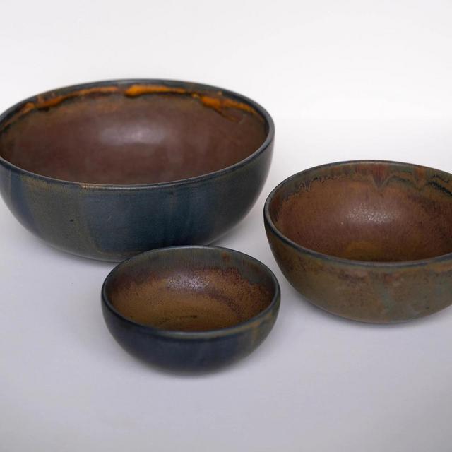 Rust Stoneware Serving Bowl • Nesting Set