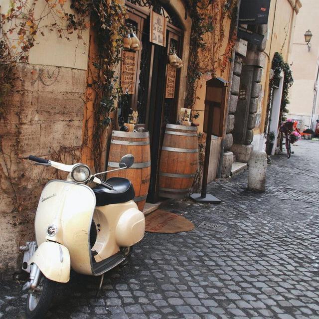 Honeymoon Fund: Vespa Rental