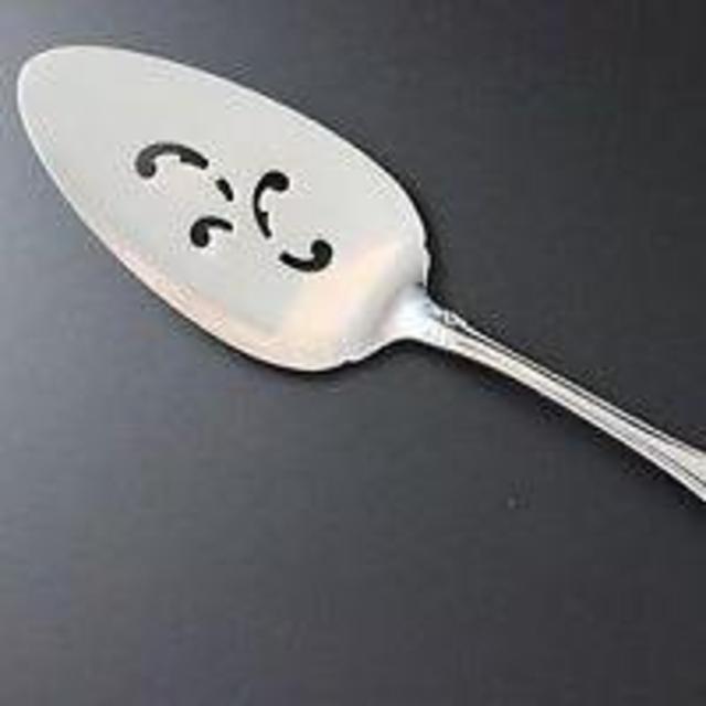 Oneida Chateau Pie and Cake Server