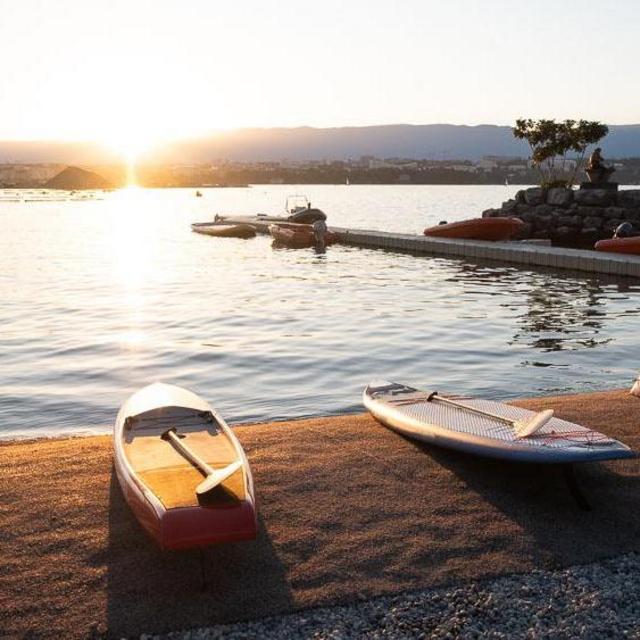 Paddleboard on Lake Geneva