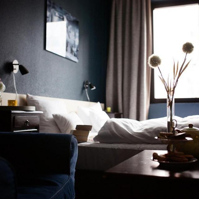 Honeymoon Lodging