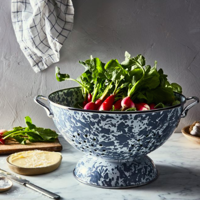 Enamel Colander -- 2 qt.