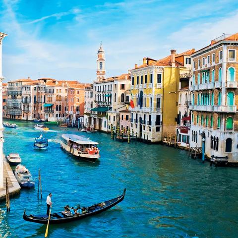 Boat ride... Italian style