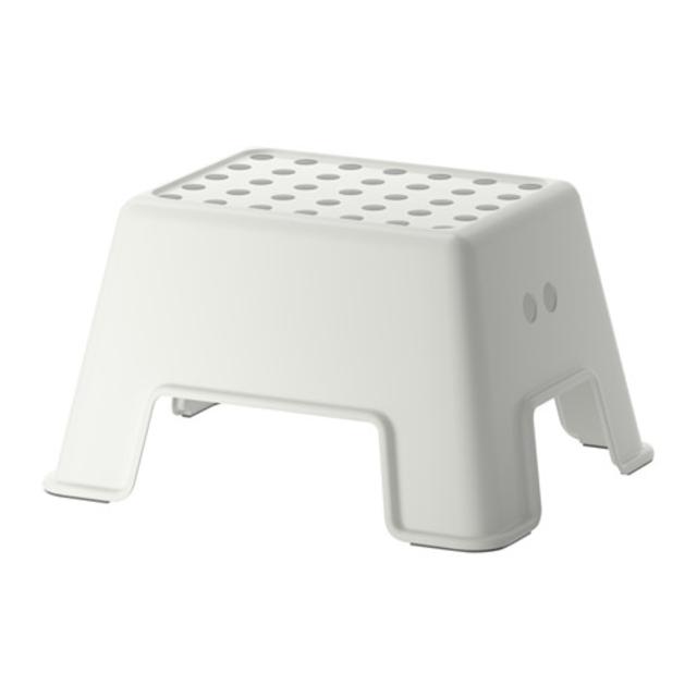 BOLMEN				Step stool, white
