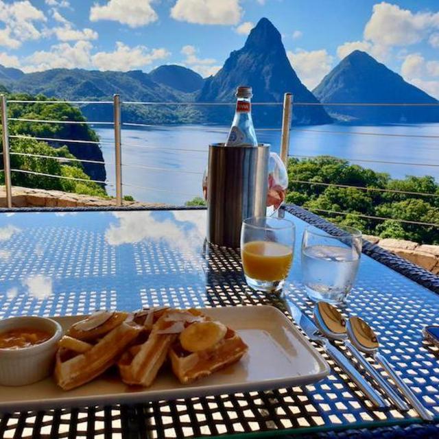 In-Suite Champagne Breakfast