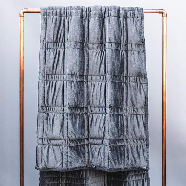 Amazon- Weighted Blanket