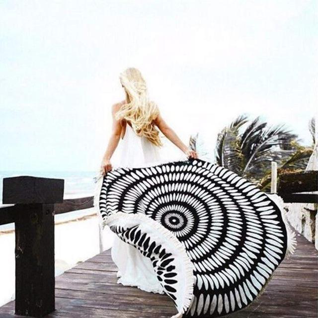 Beach Throw- Black & White