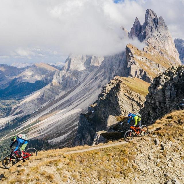 E-bike Tour around the Dolomites