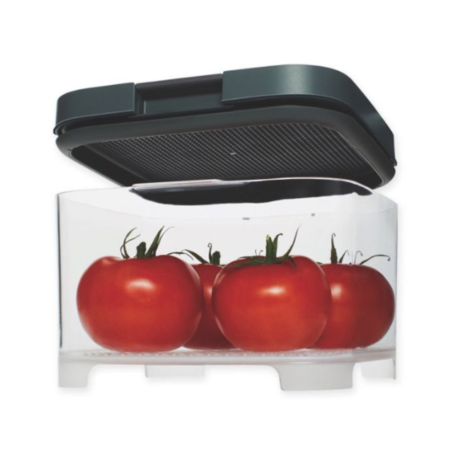 Rubbermaid® Freshworks™ Countertop Medium Produce Container with Lid in Grey/Clear
