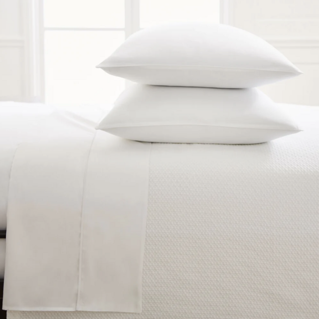Hill House Home - The Dream Matelasse Coverlet / King