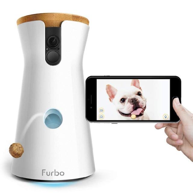 Treat-Tossing Pet Camera & 2 Way Audio