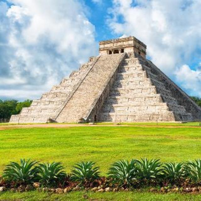 Honeymoon Excursion - Chichén Itzá