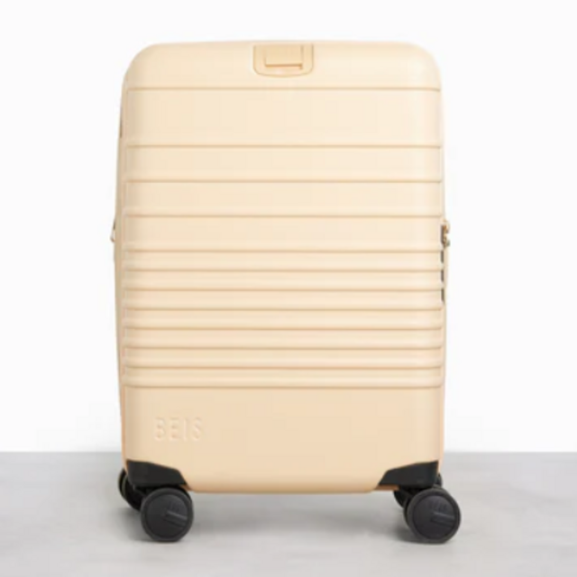 The Carry-On Roller