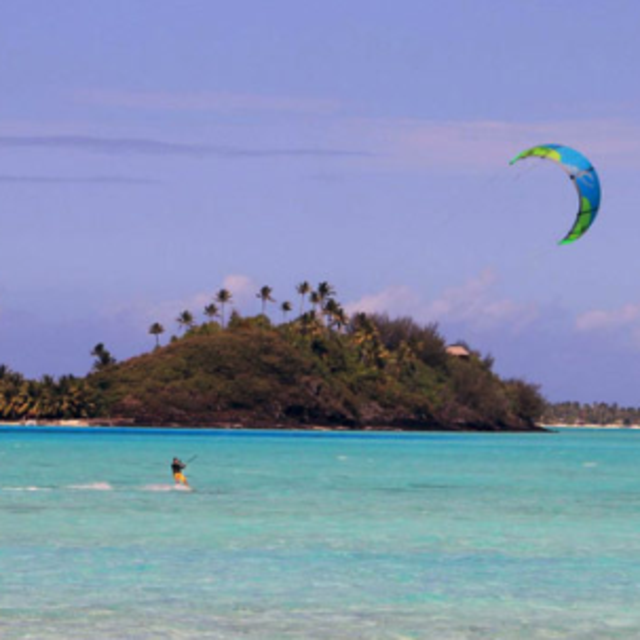 Kite-Surfing (Bora Bora)