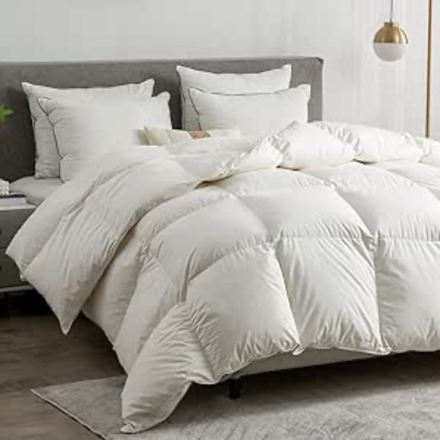Luxurious Down Duvet 220 x 240, 100% Organic Cotton