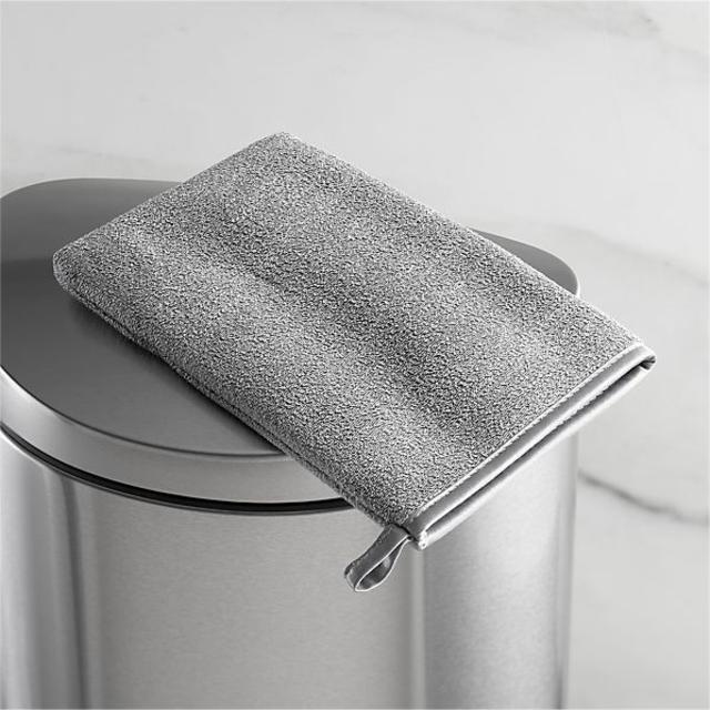 simplehuman ® Stainless Steel Cleaning Mitt