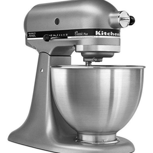 KitchenAid KSM75SL Classic Plus 4.5-Qt. Tilt-Head Stand Mixer, Silver